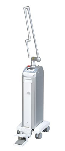 レーザー治療機器